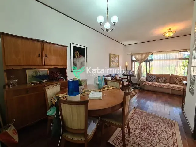 Casa 3 quartos e 3 banheiros, à venda, no bairro Bosque da Saúde em São Paulo