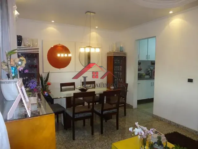 Casa com 160m² 4 quartos e 4 banheiros, à venda, no bairro Jardim Valdibia em São Bernardo do Campo