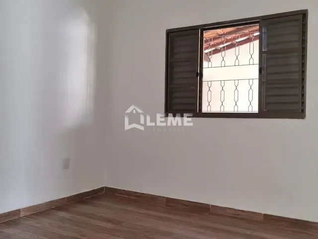 Casa 2 quartos e 1 banheiro, à venda, no bairro Cecap II em Mococa