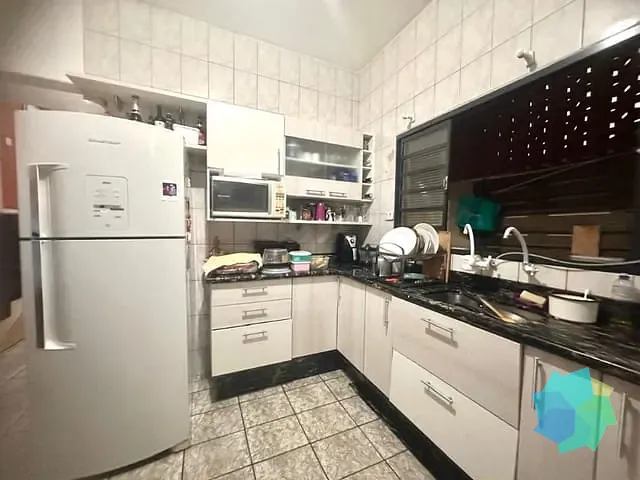 Casa com 180m² 3 quartos e 2 banheiros, à venda, no bairro Loteamento Terras de São Pedro e São Paulo em Salto