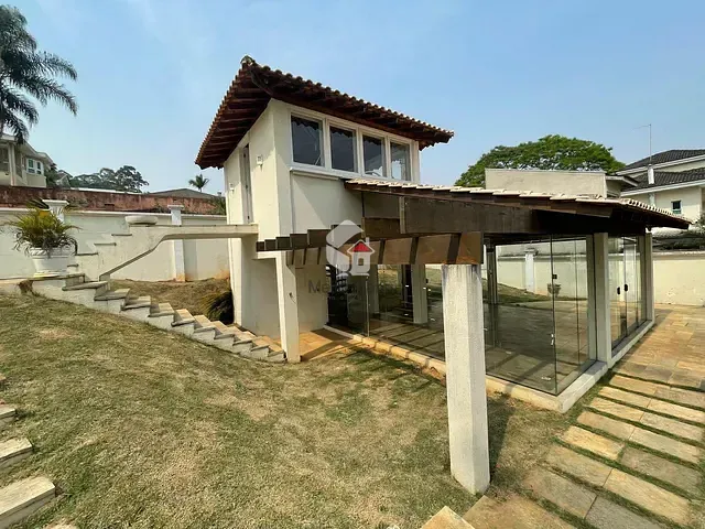 Casa 4 quartos e 4 banheiros, à venda, no bairro São Paulo II em Cotia