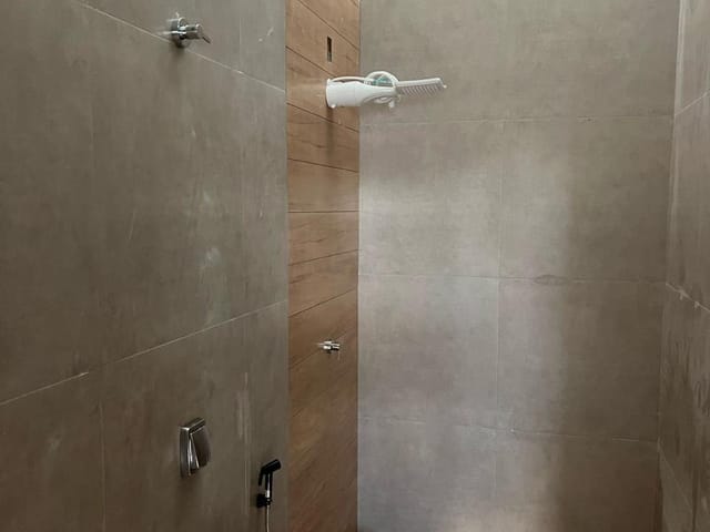 Casa com 304m² 3 quartos e 1 banheiro, à venda, no bairro Sonhalto Videira em Sinop