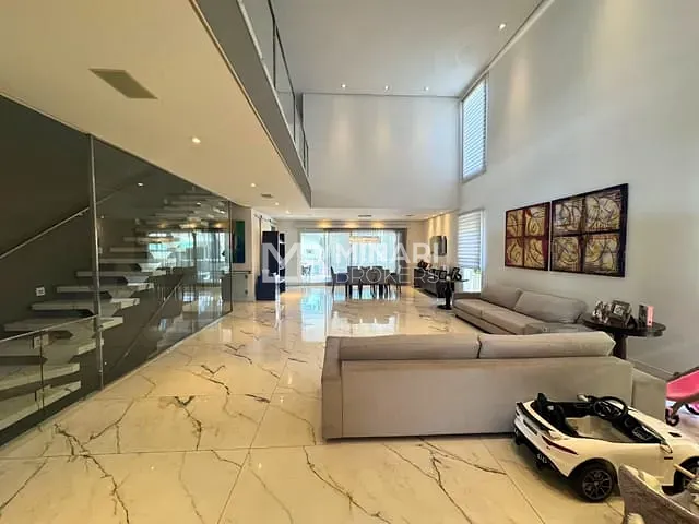 Casa com 560m² 5 quartos e 7 banheiros, à venda, no bairro Alphaville Residencial Um em Barueri