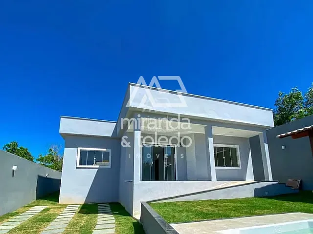 Casa com 364m² 3 quartos e 3 banheiros, à venda, no bairro Nova Guarapari em Guarapari