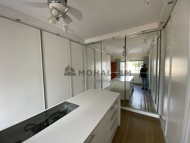 Casa com 300m² 6 quartos e 1 banheiro, à venda, no bairro Centro em Itajubá