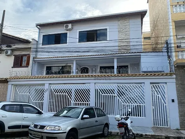 Casa com 300m² 6 quartos e 1 banheiro, à venda, no bairro Centro em Itajubá