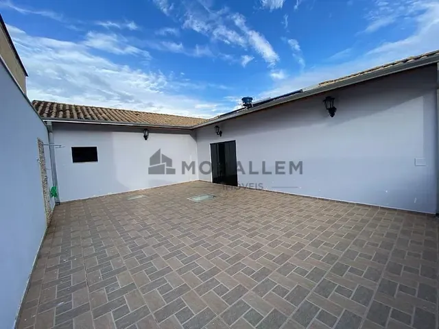Casa com 300m² 6 quartos e 1 banheiro, à venda, no bairro Centro em Itajubá