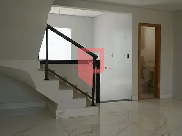 Casa com 140m² 3 quartos e 2 banheiros, à venda, no bairro Santa Branca em Belo Horizonte