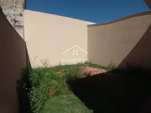 Casa com 157m² 3 quartos e 1 banheiro, à venda, no bairro Residencial Abussafe em Cambé