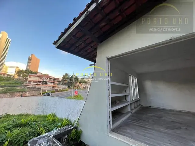 Casa com 582m², para alugar, no bairro Caminho das Árvores em Salvador