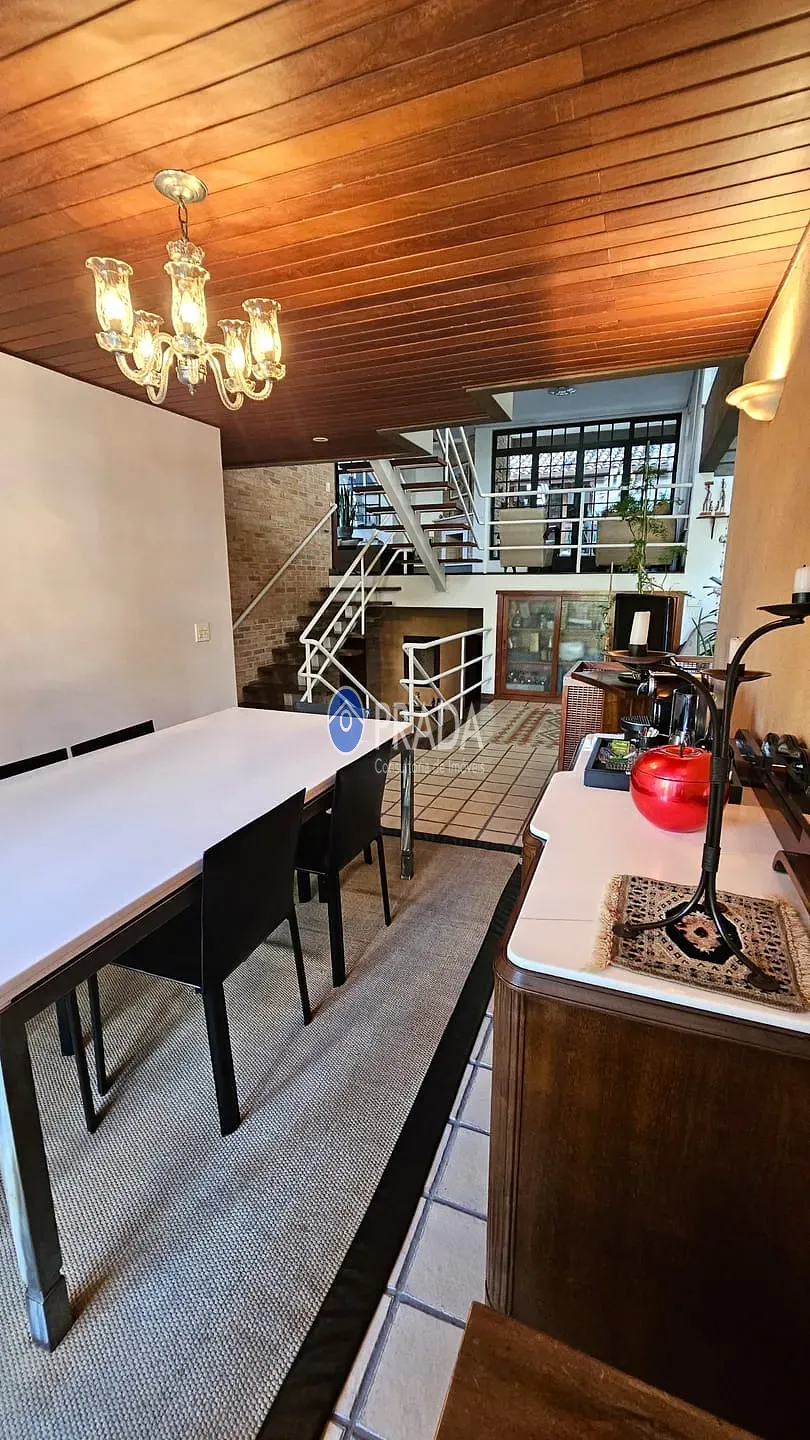 Casa, 3 quartos, 247 m² - Foto 15