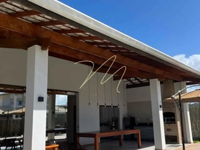 Casa com 450m² 4 quartos e 2 banheiros, à venda, no bairro Olivença em Ilhéus