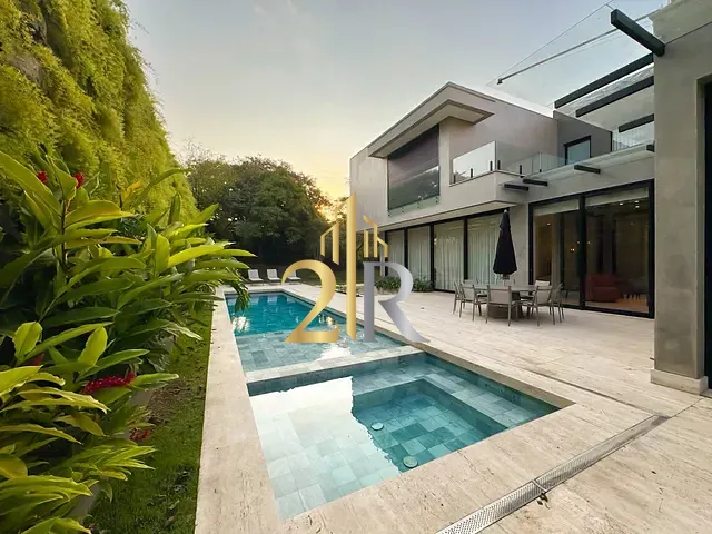 Casa com 909m² 5 quartos e 10 banheiros, à venda, no bairro Alphaville Residencial Dois em Barueri