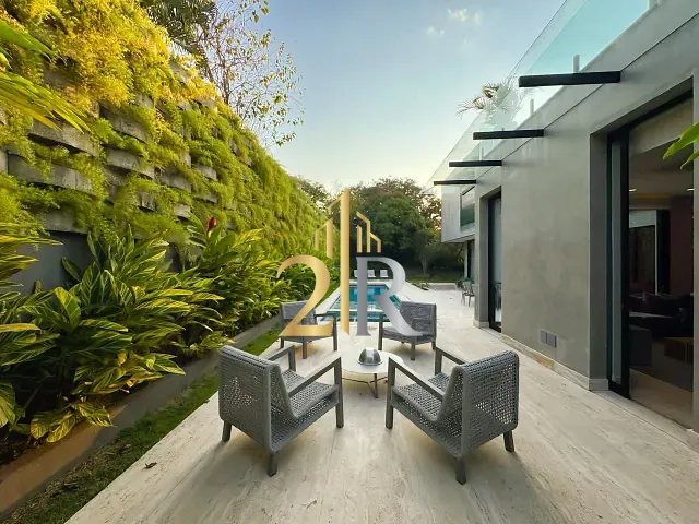 Casa com 909m² 5 quartos e 10 banheiros, à venda, no bairro Alphaville Residencial Dois em Barueri