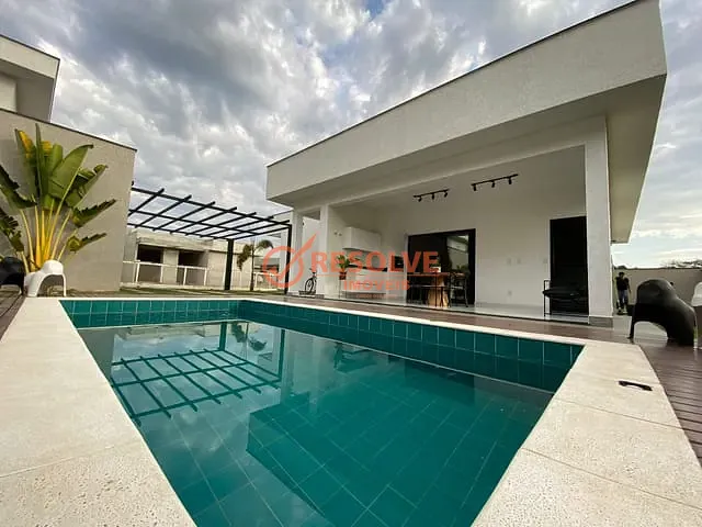 Casa 3 quartos e 3 banheiros, à venda, no bairro ITAPEMA 2 em Guararema