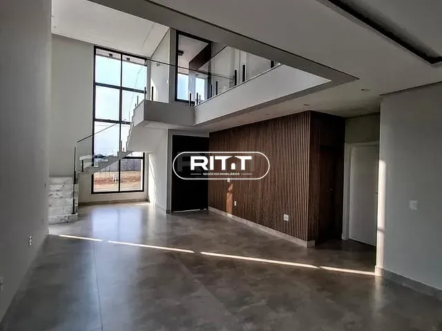 Casa com 330m² 3 quartos e 4 banheiros, à venda, no bairro Parque Brasil 500 em Paulínia