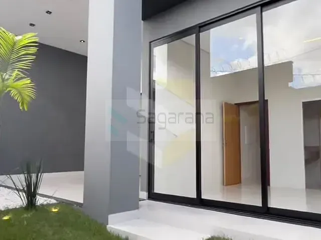 Casa com 180m² 3 quartos e 4 banheiros, à venda, no bairro Santo Antônio em Patrocínio