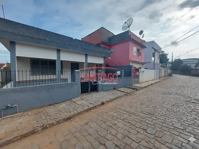 Casa 3 quartos e 1 banheiro, à venda, no bairro Farol em Santo Antônio de Pádua