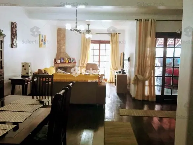 Casa com 550m² 4 quartos e 3 banheiros, à venda, no bairro Centro em Ribeirão Pires