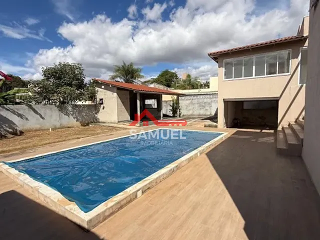 Casa 4 quartos e 6 banheiros, à venda, no bairro Setor Habitacional Jardim Botânico em Brasília