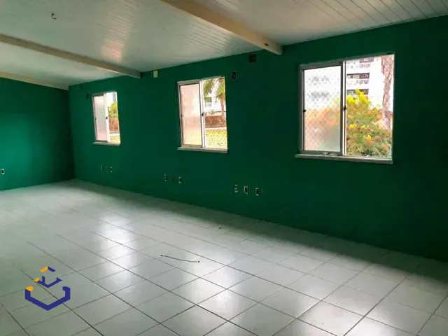 Casa para alugar, no bairro Papicu em Fortaleza