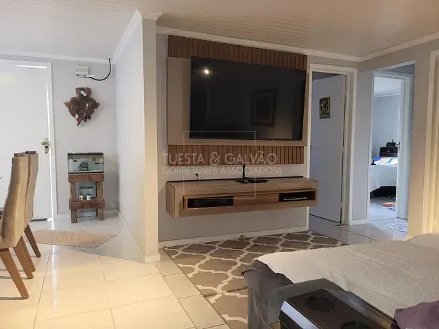 Casa com 120m² 3 quartos e 2 banheiros, à venda, no bairro Xaxim em Curitiba