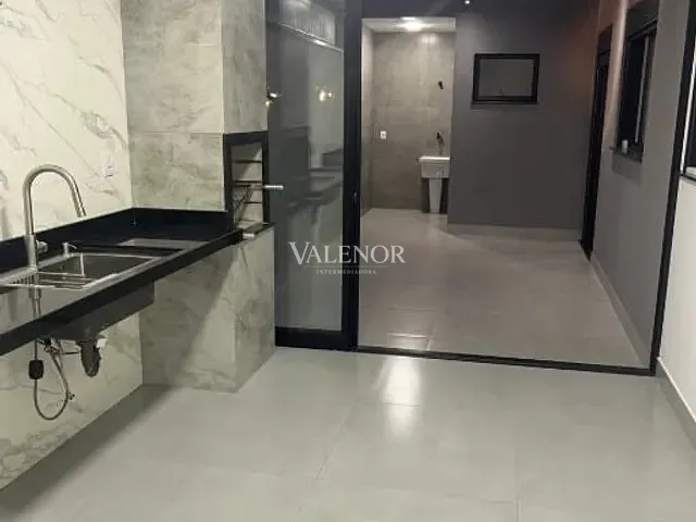 Casa com 150m² 3 quartos e 2 banheiros, à venda, no bairro Jardim Marambaia em Jundiaí