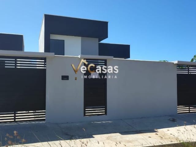 Casa com 100m² 2 quartos e 2 banheiros, à venda, no bairro Verdes Mares em Rio das Ostras