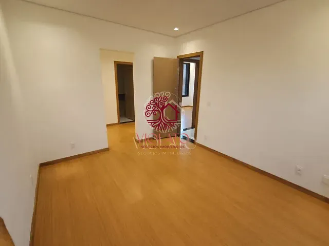 Casa com 270m² 3 quartos e 3 banheiros, à venda, no bairro Vila dos Ipês em Lagoa Santa