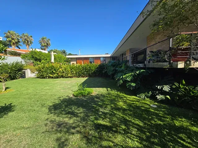 Casa 3 quartos e 3 banheiros, à venda, no bairro Palm Park em Holambra