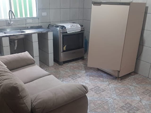 Casa 1 quarto e 3 banheiros, à venda, no bairro Cidade Soberana em Guarulhos