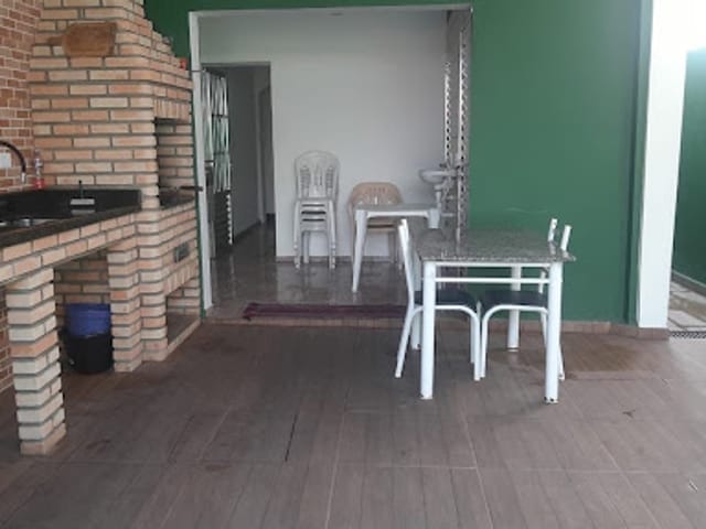 Casa 1 quarto e 3 banheiros, à venda, no bairro Cidade Soberana em Guarulhos