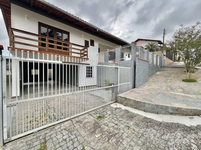 Foto do Casa - Casa com 5 dormitórios para alugar - Velha - Blumenau/SC | ZERMATT IMOVEIS LTDA