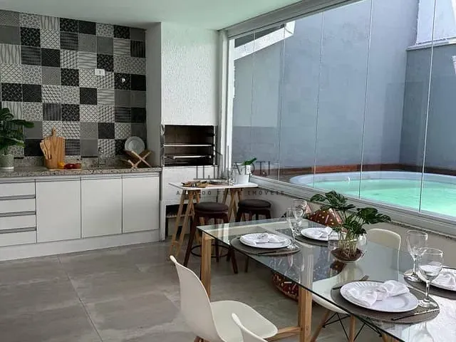 Casa 3 quartos e 2 banheiros, à venda, no bairro Vila Moraes em Mogi das Cruzes