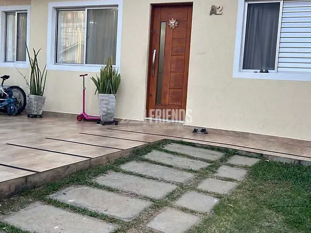 Casa com 90m² 3 quartos e 3 banheiros, à venda, no bairro Jardim Adriana em Guarulhos