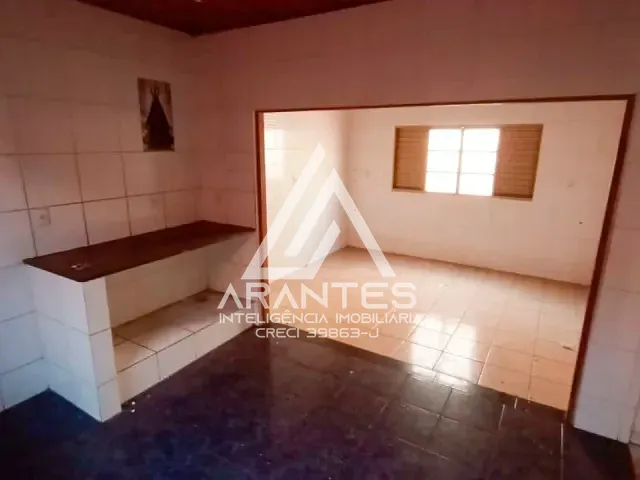 Casa 3 quartos e 2 banheiros, à venda, no bairro Hussein Gemha em Barretos