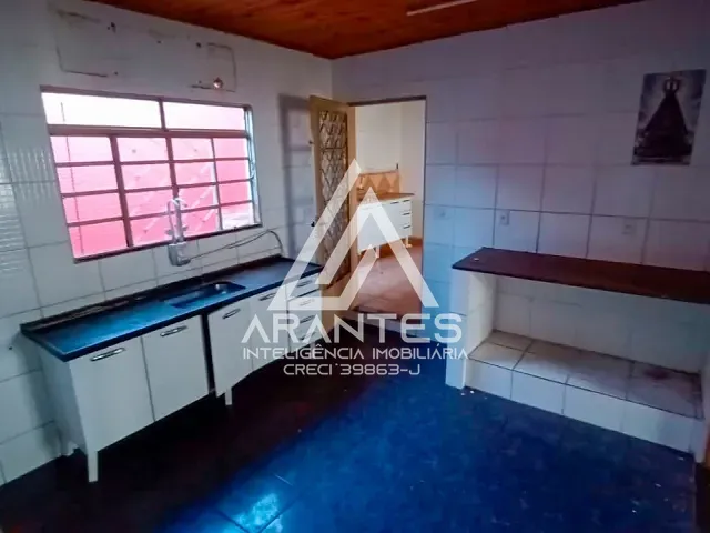 Casa 3 quartos e 2 banheiros, à venda, no bairro Hussein Gemha em Barretos