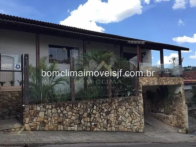 Casa 5 quartos e 4 banheiros, para alugar, no bairro Bom Clima em Juiz de Fora