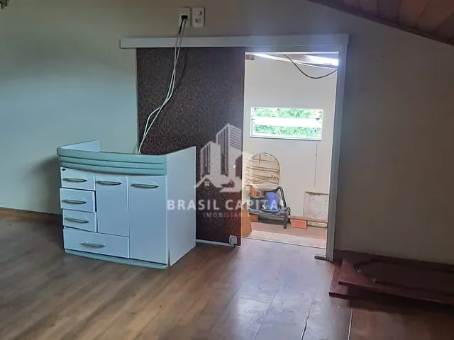 Casa 3 quartos e 2 banheiros, à venda, no bairro Cajuru do Sul em Sorocaba