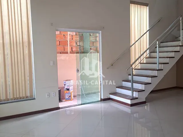 Casa 3 quartos e 2 banheiros, à venda, no bairro Cajuru do Sul em Sorocaba