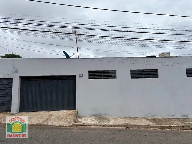 Casa com 600m² 2 quartos e 1 banheiro, à venda, no bairro Vila Góis em Anápolis