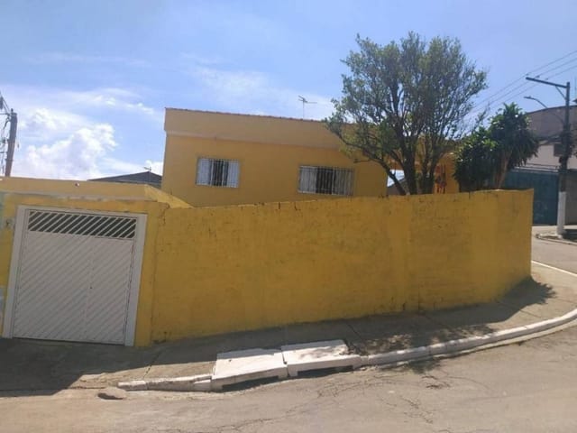 Casa com 282m² 2 quartos e 1 banheiro, à venda, no bairro Parada XV de Novembro em São Paulo