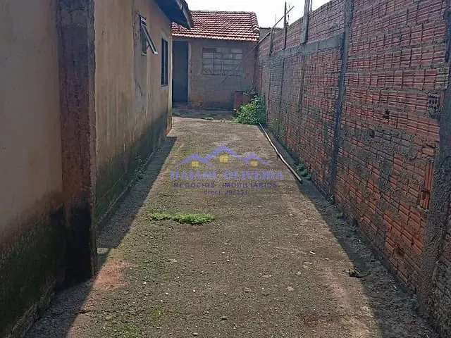 Casa 3 quartos e 1 banheiro, à venda, no bairro IGNEZ PANICHI HAMZE em Cambará
