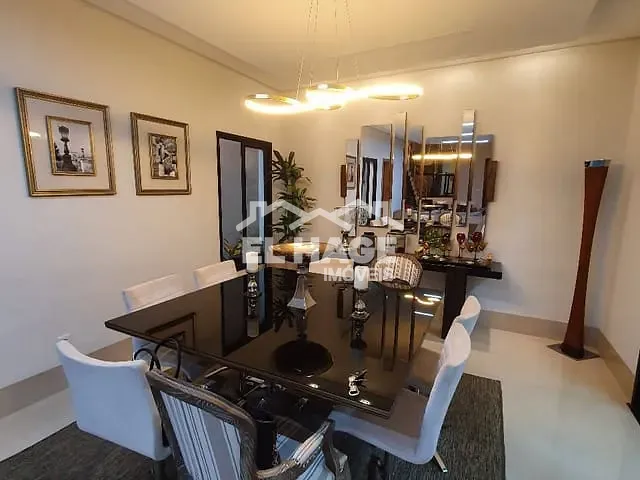 Casa com 580m² 3 quartos e 6 banheiros, à venda, no bairro Jardim Itália em Cuiabá