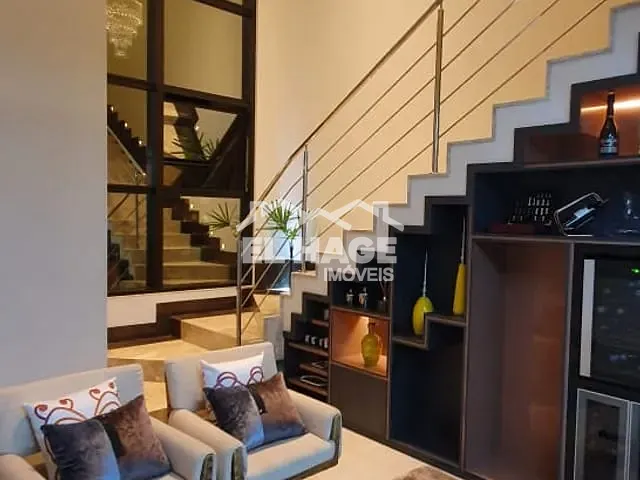 Casa com 580m² 3 quartos e 6 banheiros, à venda, no bairro Jardim Itália em Cuiabá