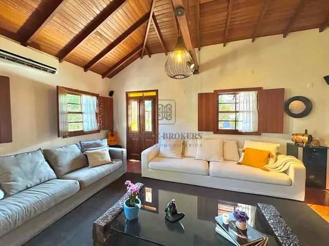 Casa com 507m² 4 quartos e 4 banheiros, à venda, no bairro Santo Antônio de Lisboa em Florianópolis