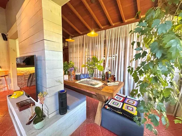 Casa com 507m² 4 quartos e 4 banheiros, à venda, no bairro Santo Antônio de Lisboa em Florianópolis