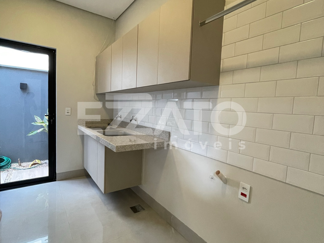 Casa com 339m² 3 quartos e 5 banheiros, à venda, no bairro Porto Madero em Dourados