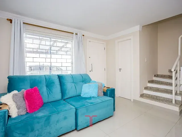 Casa com 134m² 3 quartos e 3 banheiros, à venda, no bairro Uberaba em Curitiba