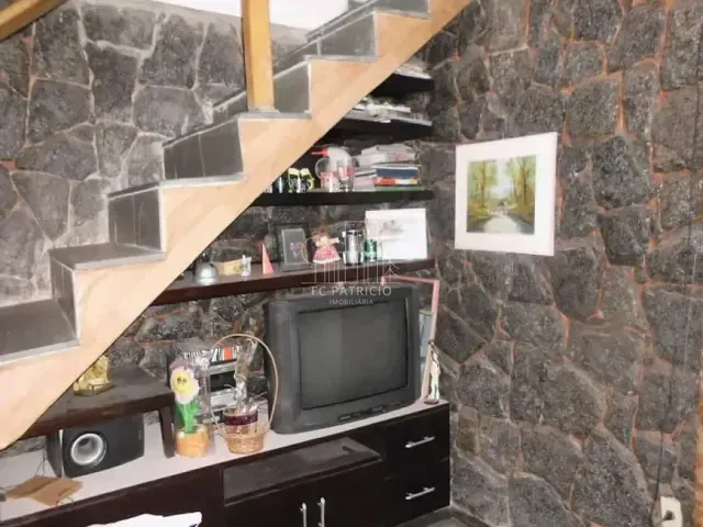 Casa com 482m² 4 quartos e 3 banheiros, à venda, no bairro Bangu em Rio de Janeiro